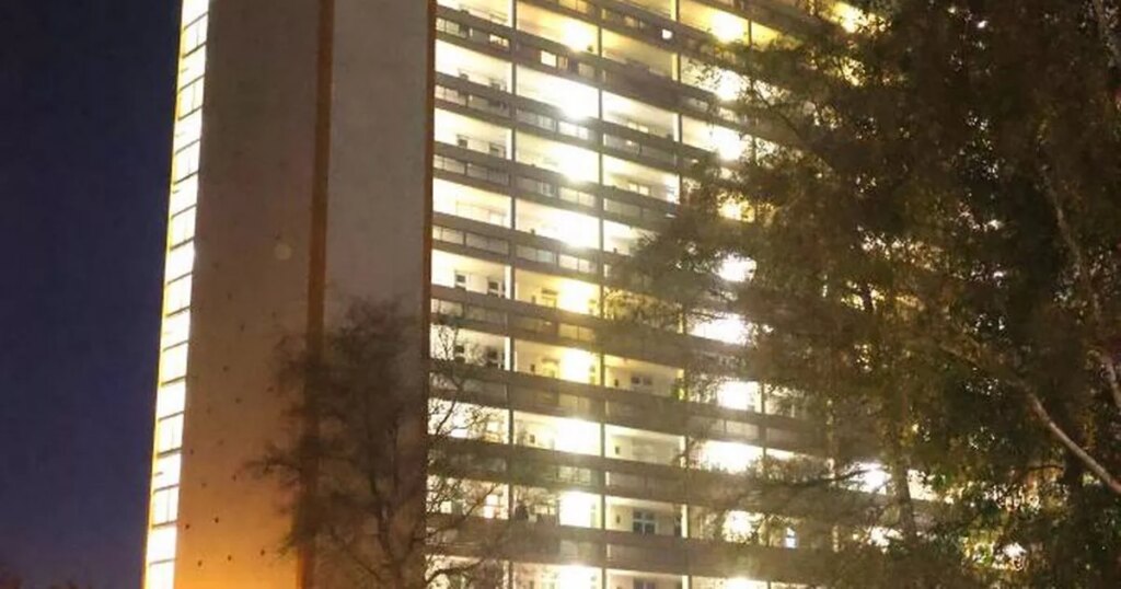 News: ‘Major incident’ declared as 400 people evacuated from Bristol tower block over structural fault