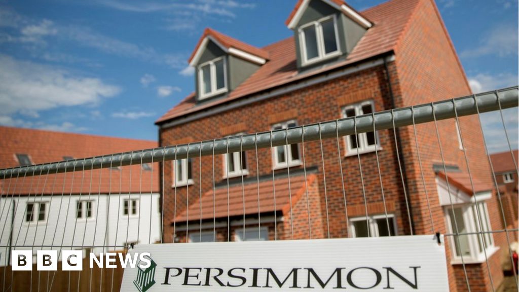 News: Builder Persimmon lacks minimum house standards, report finds
