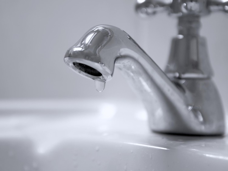 News: Large numbers of English homes face losing water supply because of drought, report warns