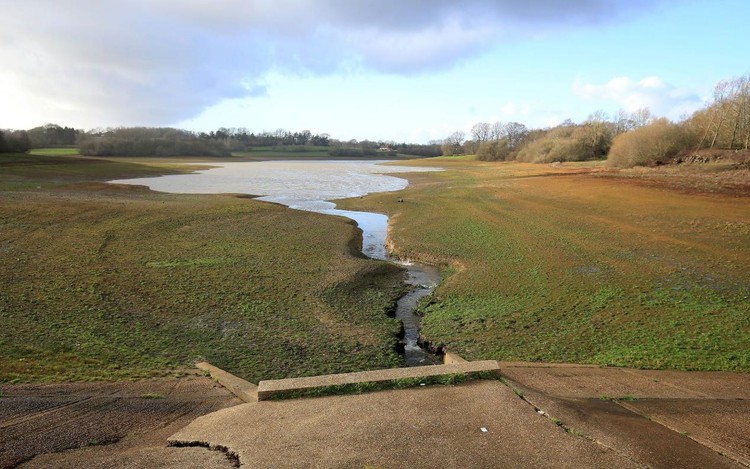 News: Britain to face widespread drought by 2050 unless leaky pipes fixed