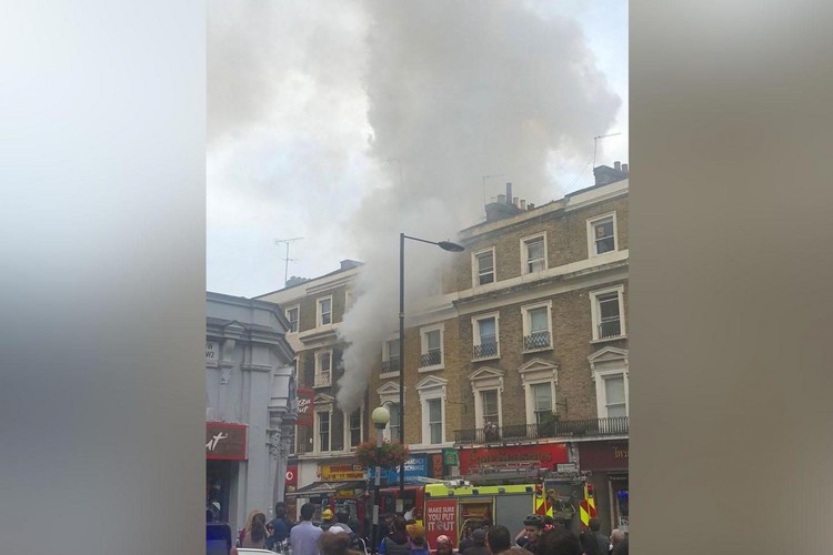 News: London fire: Two people rushed to hospital after large blaze breaks out above shop on Queensway