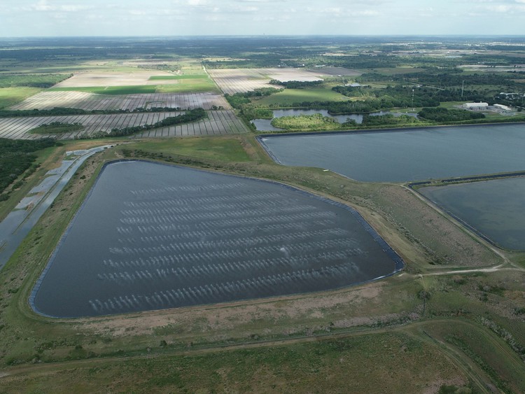 News: Florida reservoir on brink of collapse: Homes evacuated amid fears of ‘catastrophic flood situation’