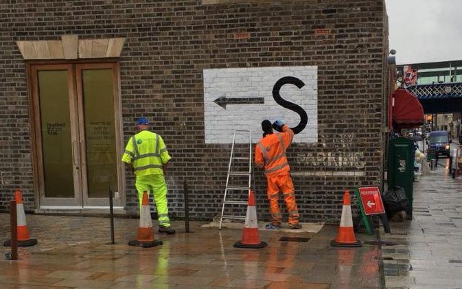 News: Rare Second World War bomb shelter sign obliterated by blundering workmen in Deptford