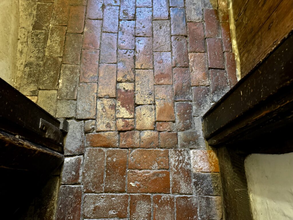 Image 80sj2kl1